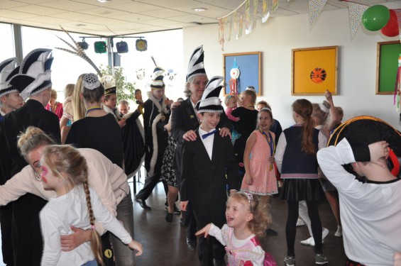 047_2302jeugdmiddagengel.jpg