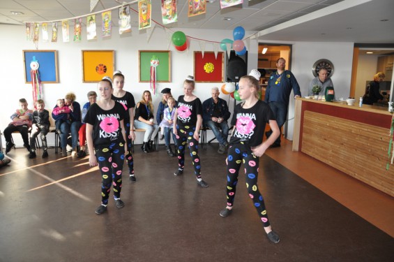 102_2302jeugdmiddagengel.jpg