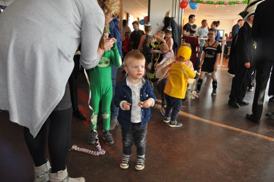 128_2302jeugdmiddagengel.jpg