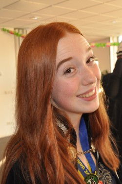 144_2302jeugdmiddagengel.jpg