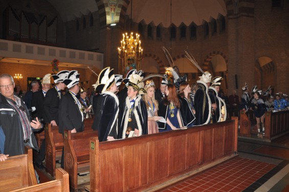 23_15-2302carnavalsmis.jpg
