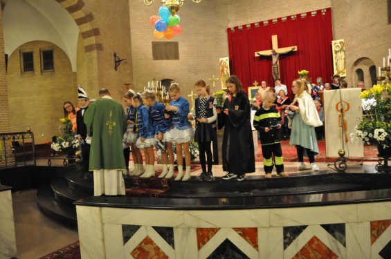 44_15-2302carnavalsmis.jpg