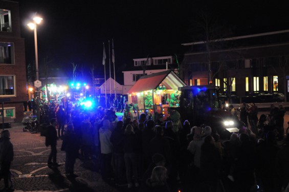 028_18-0103cerlichteoptocht.jpg