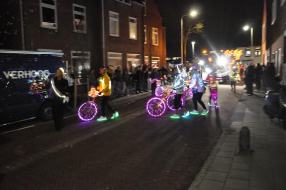 076_18-0103cerlichteoptocht.jpg