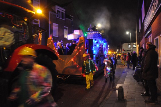 332_18-0103cerlichteoptocht.jpg