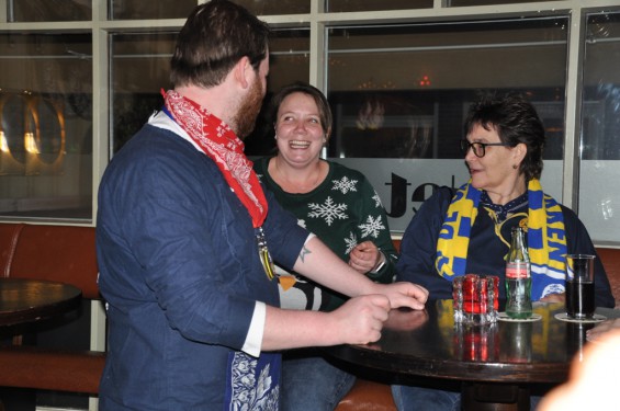 015_22-0203cafezaak.jpg