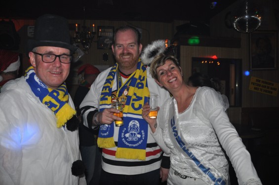 071_22-0203cafezaak.jpg