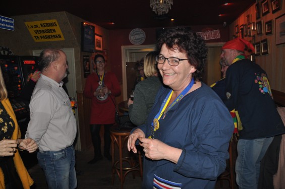 073_22-0203cafezaak.jpg