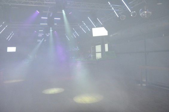 113_22-0203cafezaak.jpg