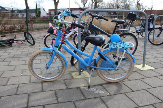 03_27-0503scholenbezoek.jpg