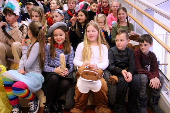 11_27-0503scholenbezoek.jpg