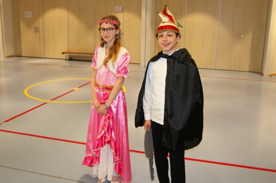 21_27-0503scholenbezoek.jpg
