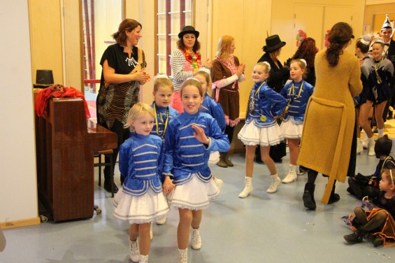 23_27-0503scholenbezoek.jpg