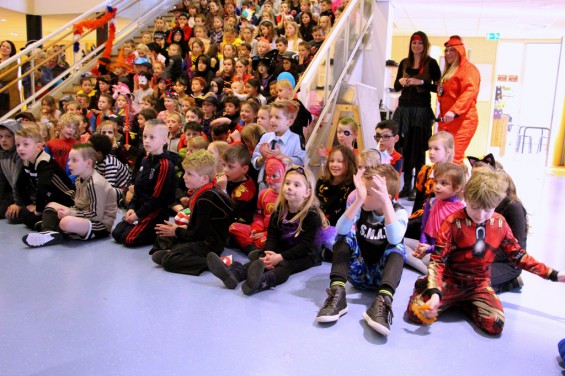 35_27-0503scholenbezoek.jpg
