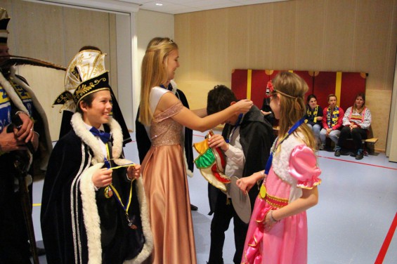 49_27-0503scholenbezoek.jpg