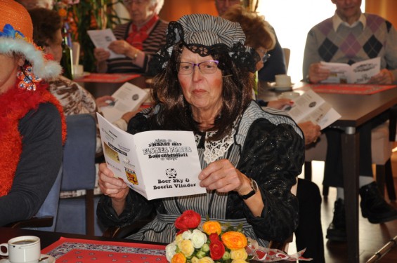049_28-0503seniorenboerenbruiloft.jpg