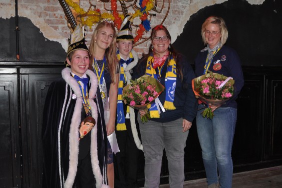 054_29-0503slotbal.jpg