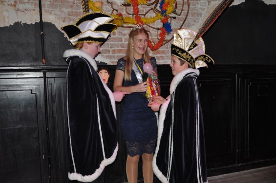 060_29-0503slotbal.jpg
