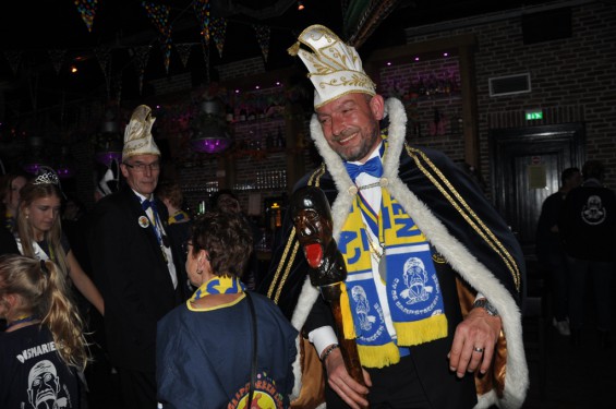 089_29-0503slotbal.jpg