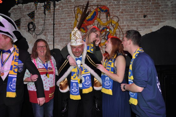 108_29-0503slotbal.jpg