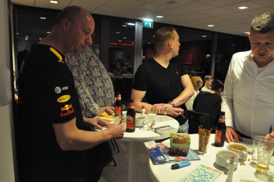 25_1204bingo.jpg