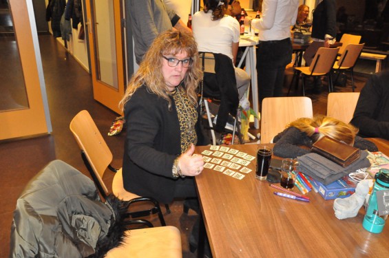 58_1204bingo.jpg