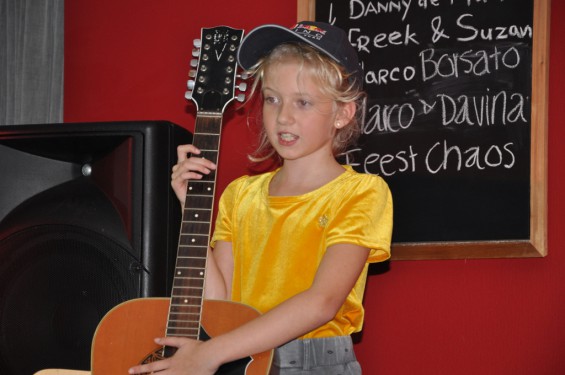 012_31-1210playbackshow.jpg