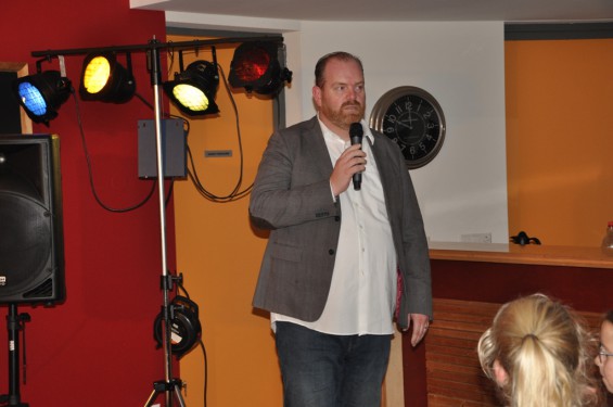 058_31-1210playbackshow.jpg