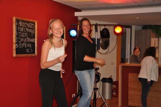 090_31-1210playbackshow.jpg