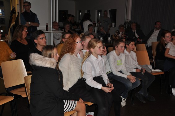096_31-1210playbackshow.jpg
