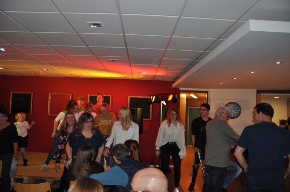 113_31-1210playbackshow.jpg