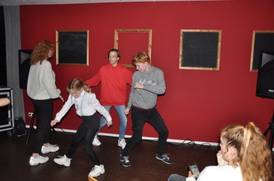 142_31-1210playbackshow.jpg
