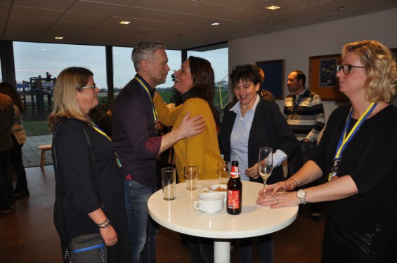 32_5-0701nieuwjrrecp19.jpg