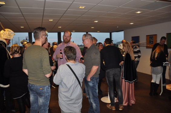 37_5-0701nieuwjrrecp19.jpg