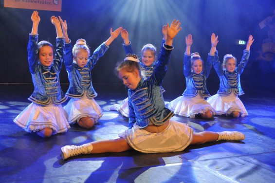 109_1301prcafedansmarieke19.jpg