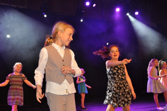 140_1301prcafedansmarieke19.jpg