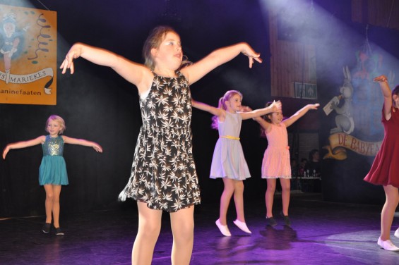 141_1301prcafedansmarieke19.jpg