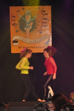 38_1201dansmarieke.jpg