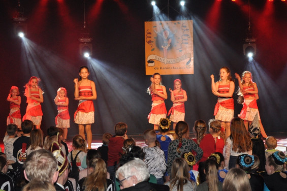 42_1201dansmarieke.jpg