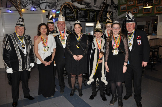 017_12-2401prinsenbal.jpg