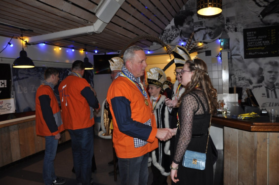 020_12-2401prinsenbal.jpg