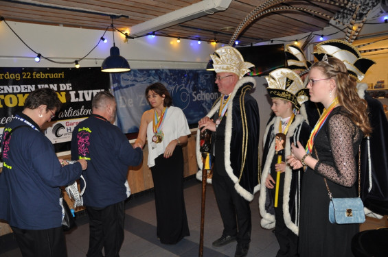 030_12-2401prinsenbal.jpg
