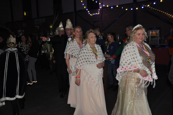 057_12-2401prinsenbal.jpg
