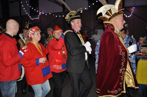 061_12-2401prinsenbal.jpg