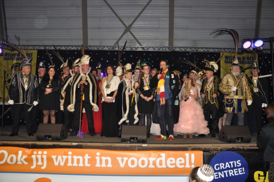 079_12-2401prinsenbal.jpg