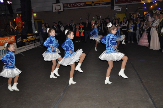 091_12-2401prinsenbal.jpg