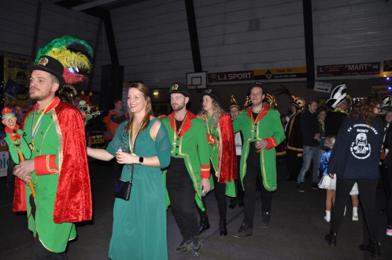 121_12-2401prinsenbal.jpg