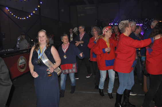 246_12-2401prinsenbal.jpg