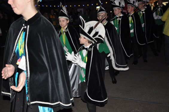 020_13-2501jeugdprinsenbal.jpg