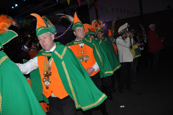 032_13-2501jeugdprinsenbal.jpg